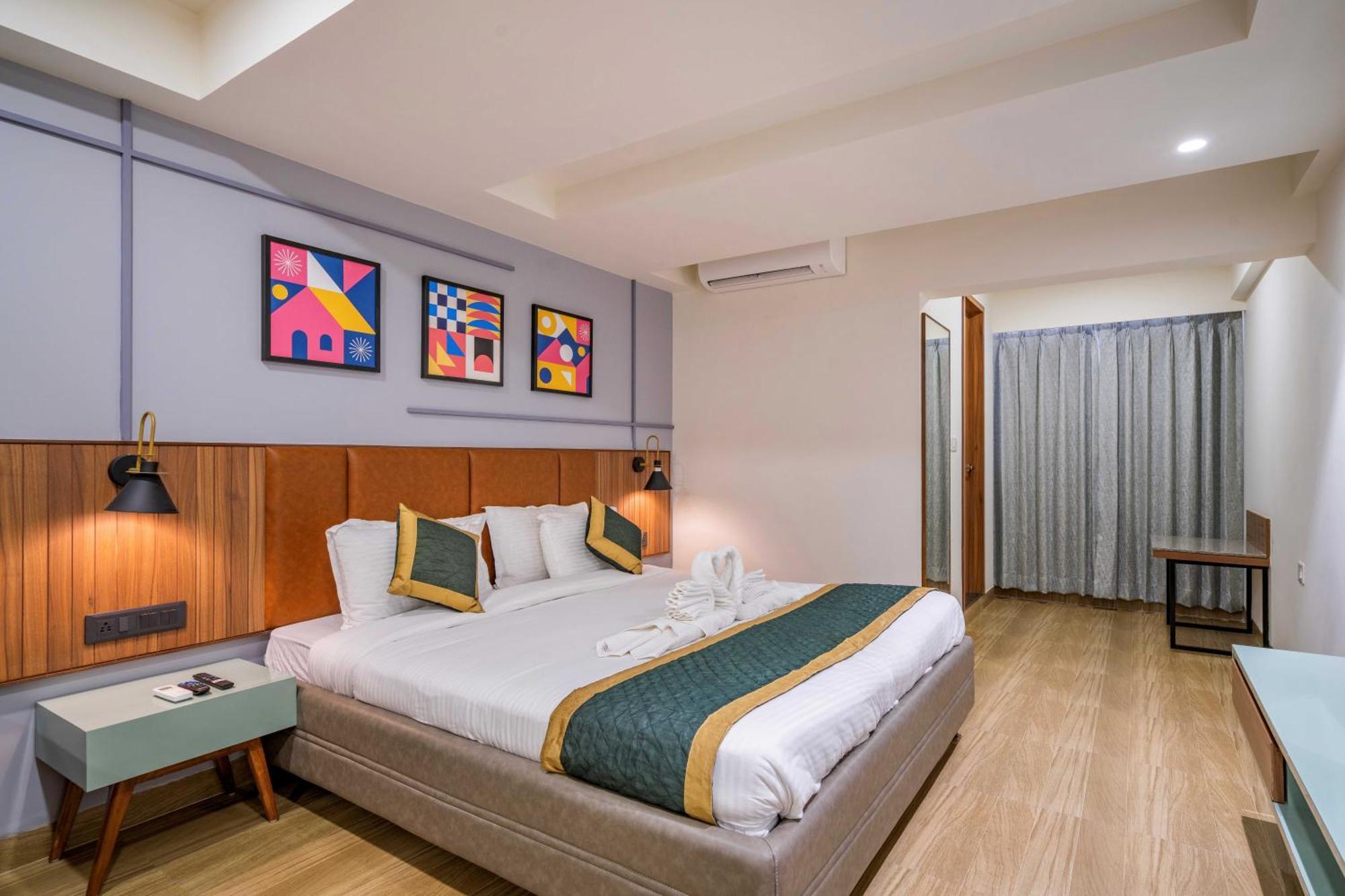 The Lemon Grass Hotel กันตินาการ์ ภายนอก รูปภาพ